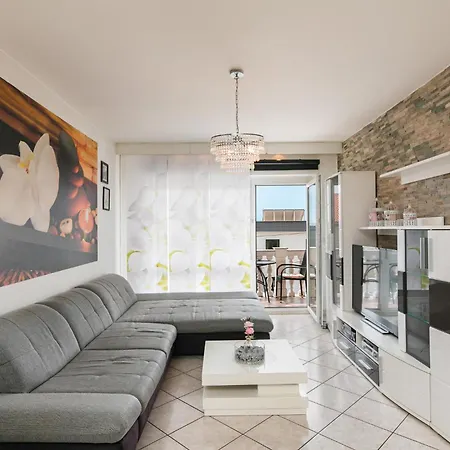 Apartment Lela C *