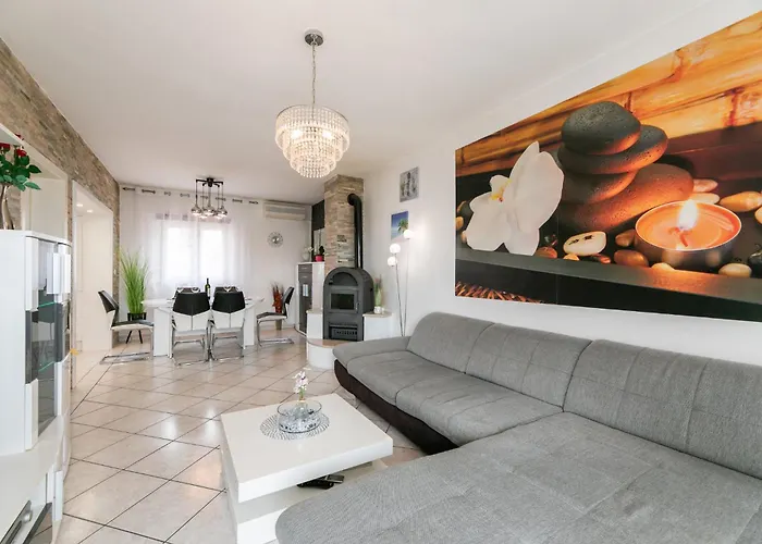 Lela C Apartamento *